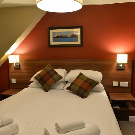 The Portree Hotel-2